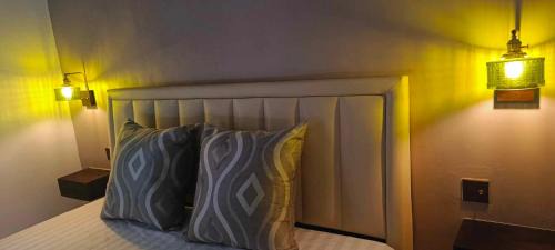 Daun Penh Casa | Stories Double Room
