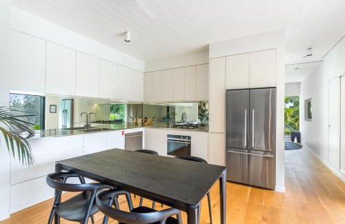 Bangalow Casa | Storm Cabin