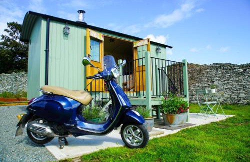 Llanfachraeth Cama Y Desayuno | Storws Y Gorlan Shepherd's Hut