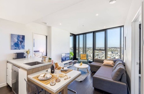 Fortitude Valley Apartamento | Story Bridge & City View! Skyhigh Luxe 2 bed Unit