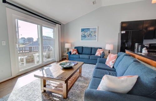 Hatteras Condominio | Retiro Stowe de Hatteras, acceso a la piscina, plaza de compras adyacente