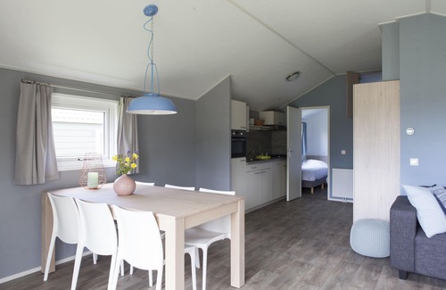 Sint Maartensvlotbrug Alquiler De RV | Strand 49 Camping & Glamping
