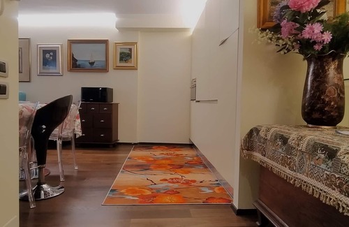 San Zeno Apartamento | Strategic position, comfortable, elegant apartment with independent entrance