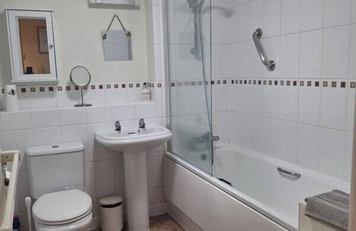 Shottery Apartamento | Stratford-upon-Avon - sleeps 4 - Pets Allowed