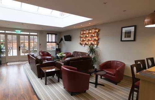 Tiddington Hotel | Stratford Limes Hotel