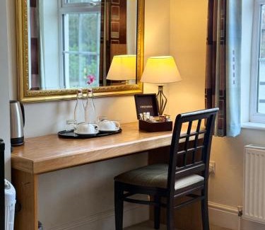Tiddington Hotel | Stratford Limes Hotel
