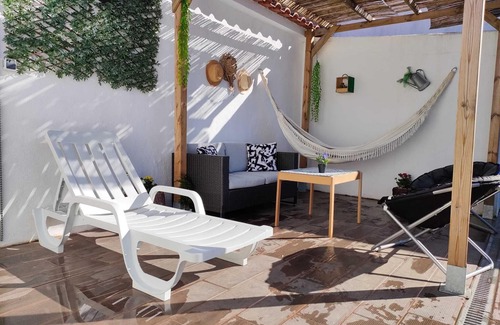 Abrantes Casa | Straw Hat House