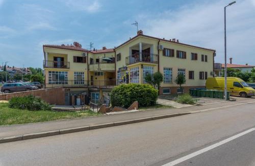 Spadici Apartamento | Strawberry 3