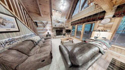 Gatlinburg - Pigeon Forge Casa | Streamsong Secluded Creek View Cabin