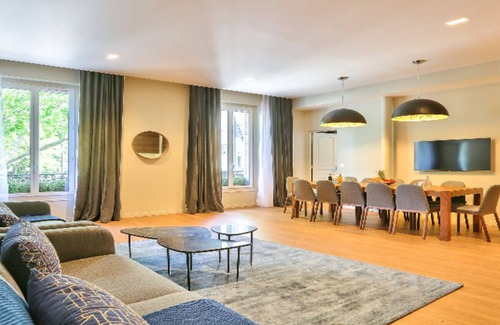 Bonne-Nouvelle Apartamento | Streets Montorgueil, Quincampoix and Tiquetonne- Feel the Parisian Heartbeat