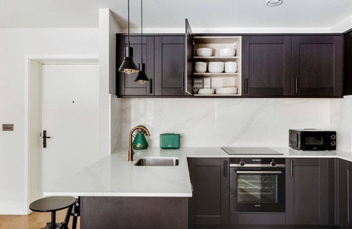 Spitalfields Apartamento | Striking Shoreditch 2BR, near Bars, Dining, & Shops, by Blueground
