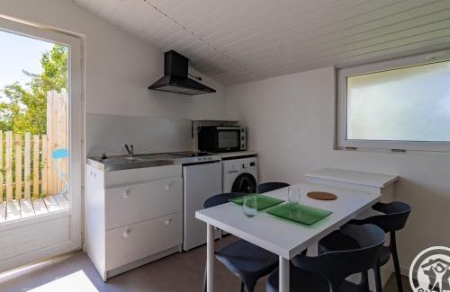 Saint-Christophe-la-Couperie Casa | Studio cosy avec terrasse en campagne, proche Nantes - FR-1-622-109