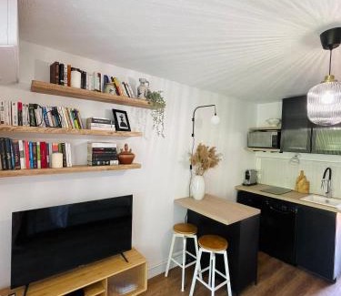 Sanary-sur-Mer Apartamento | Studio à Portissol avec parking