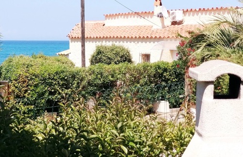 Bravone Apartamento | Estudio 1 - 50 m playa de arena y lugar tranquilo con árboles - vista al mar