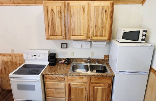 Whitefish Complejo | Conveniente y asequible West Glacier Lodging - Beargrass Lodging # 9