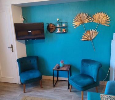 Bagnoles-de-l'Orne Apartamento | Studio 10, très bien placé, parking wifi gratuit