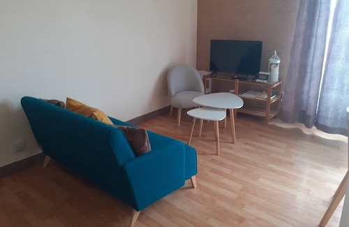 Blois Apartamento | Studio 2/3 Pers - à 2 pas de la Loire - Balcon - Parking Privé - Box Vélos - 2