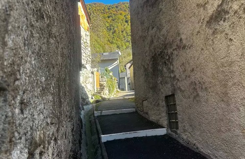 Aulus-les-Bains Apartamento | Studio 3 " Aux volets bleus " Cosy studio at the foot of the Pyrenees
