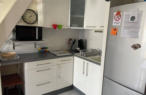 Les Cabanes de Fleury Apartamento | Studio 300m from the sea, fully equipped