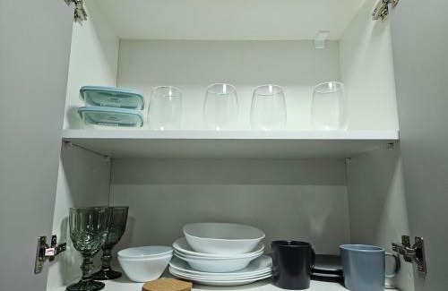 Alexandra Apartamento | Studio 306, decorado com garagem e ar-condicionado