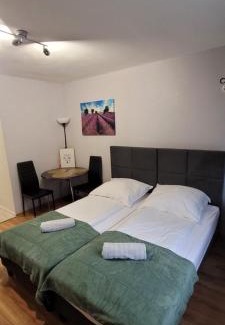 Plock Apartamento | Studio 47