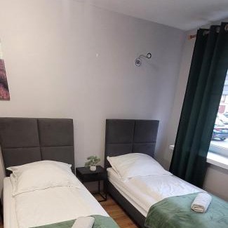 Plock Apartamento | Studio 47