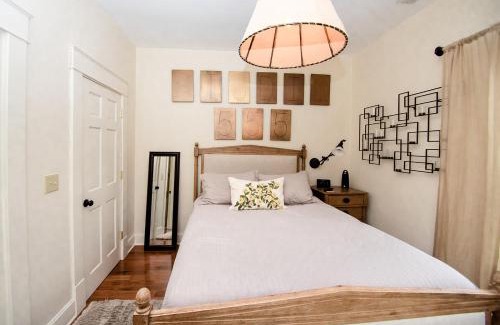 Granville Casa | Studio 555
