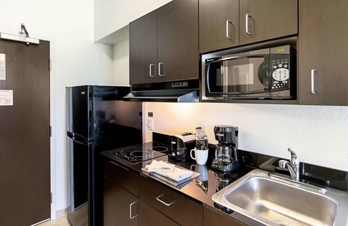 Montopolis Hotel | Studio 6 Austin, TX - Airport
