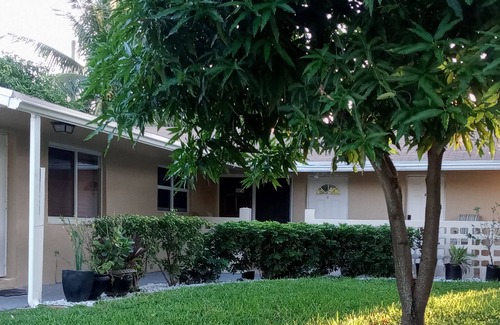Deerfield Beach Apartamento | Studio 6 minutes from the beach!