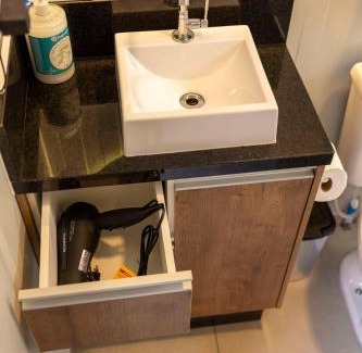 Ahu Apartamento | Studio 7 completo com Wifi no 1º Andar Novo