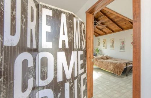 Seaside Apartamento | Studio A mile from the best south Bay Beach