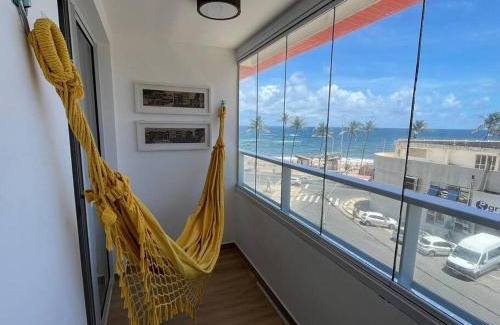 Amaralina Apartamento | Studio Aconchegante com Varanda, Piscina e Vista Mar - Salvador
