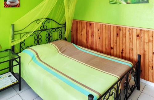 Marigot Apartamento | Studio agréable avec vue sur la mer à Marigot - 30 m² + Jardin.