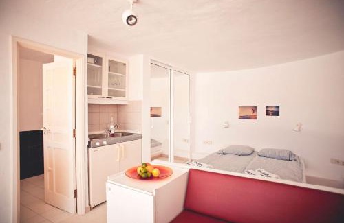 La Pared Apartamento | Studio - Agua - Surf & Yoga Villa