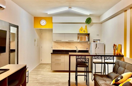 Matriz Apartamento | Studio opposite Shopping Curitiba with Garage, Batel