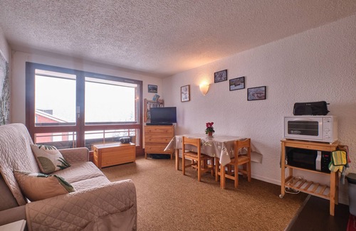 Correncon-en-Vercors Apartamento | Apartamento estudio 'Herboully' con vistas a la montaña y terraza privada