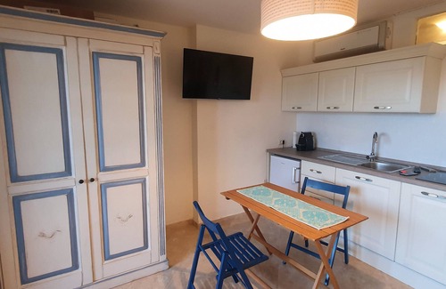 Porto Pozzo Casa | Studio-apartment mit Pool in Einer Eleganten und Ruhigen Residenz