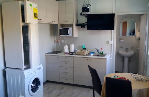 Ayia Marina Chrysochous Apartamento | Apartamento estudio 2 ° piso 18 metros cuadrados cerca del mar, cocina totalmente equipada