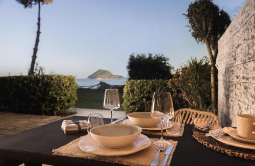 Porto Koukla Apartamento | Studio Apartment 5, Unique Location - Sea View