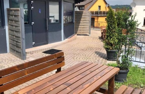 Bosen Apartamento | Studio Apartment 8-11 - JUNIPRO Apartments Bostalsee