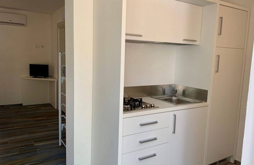 Chiesiola Apartamento | Estudio 'Baia Falcone-Villetta Mare 106' con vistas al mar, Wi-Fi y aire acondicionado