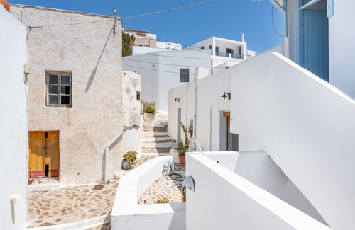 Milos Apartamento | Apartamento estudio 'Betty Superior con vistas panorámicas 2' con vistas al mar y aire acondicionado
