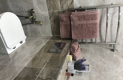 Oktyabrsky District Apartamento | Studio Apartment Bratskaya