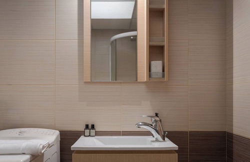 Zografos Apartamento | Studio Apartment by Athenian Comfort Apartments