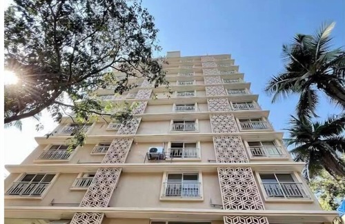 Kandivali East Apartamento | Studio Apartment by THE BNB STAY - Malad West