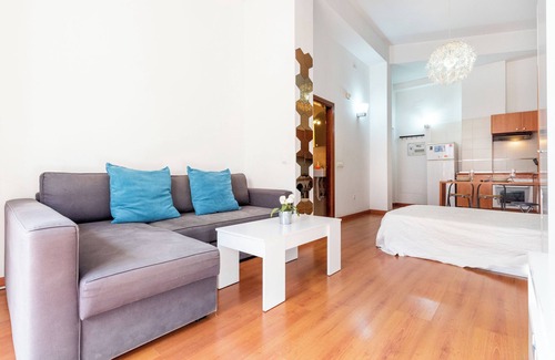 San Felipe Neri Apartamento | Apartamento estudio "Centro Histórico" en el centro de Málaga con Wi-Fi y balcón