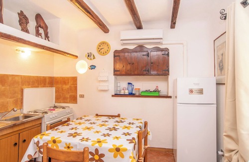 Porto Rafael Apartamento | Apartamento estudio cerca de la playa con jardín