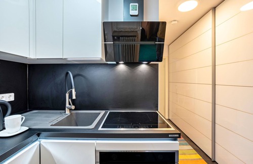 Bad Liebenzell Apartamento | Apartamento estudio 'Zentrale Ferienwohnung Mit Balkon' con vistas a la montaña, balcón y Wi-Fi