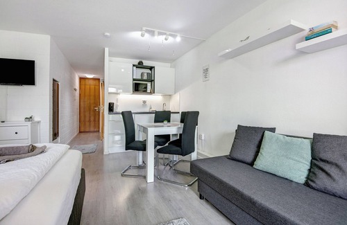 Sankt Englmar Apartamento | Estudio Apartamento "Schmetterling" cerca de las pistas con piscina compartida y Wi-Fi