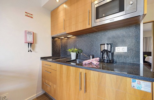 Torralta Apartamento | Apartamento "Estúdio Vista Terra Atlântico" con vistas a la montaña, piscina y Wi-Fi